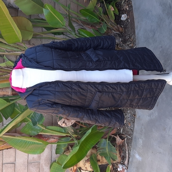 Roxy small black long lightweight puffer - Picture 2 of 10